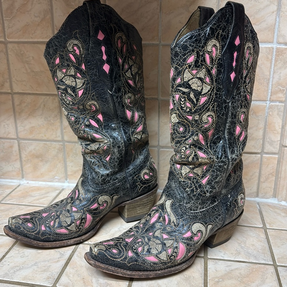 Corral vintage boots